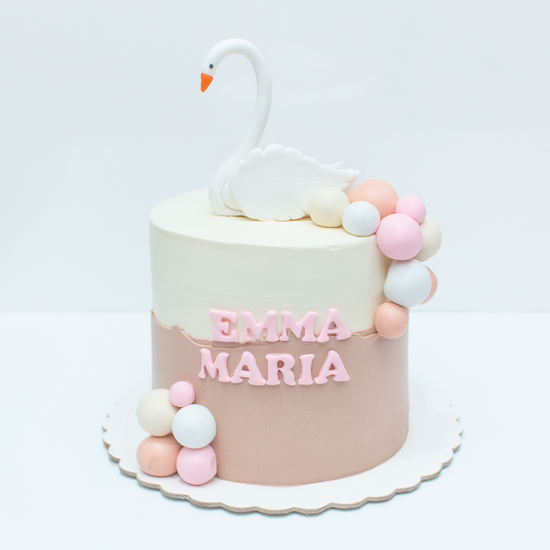 TORTA CISNE PASTEL