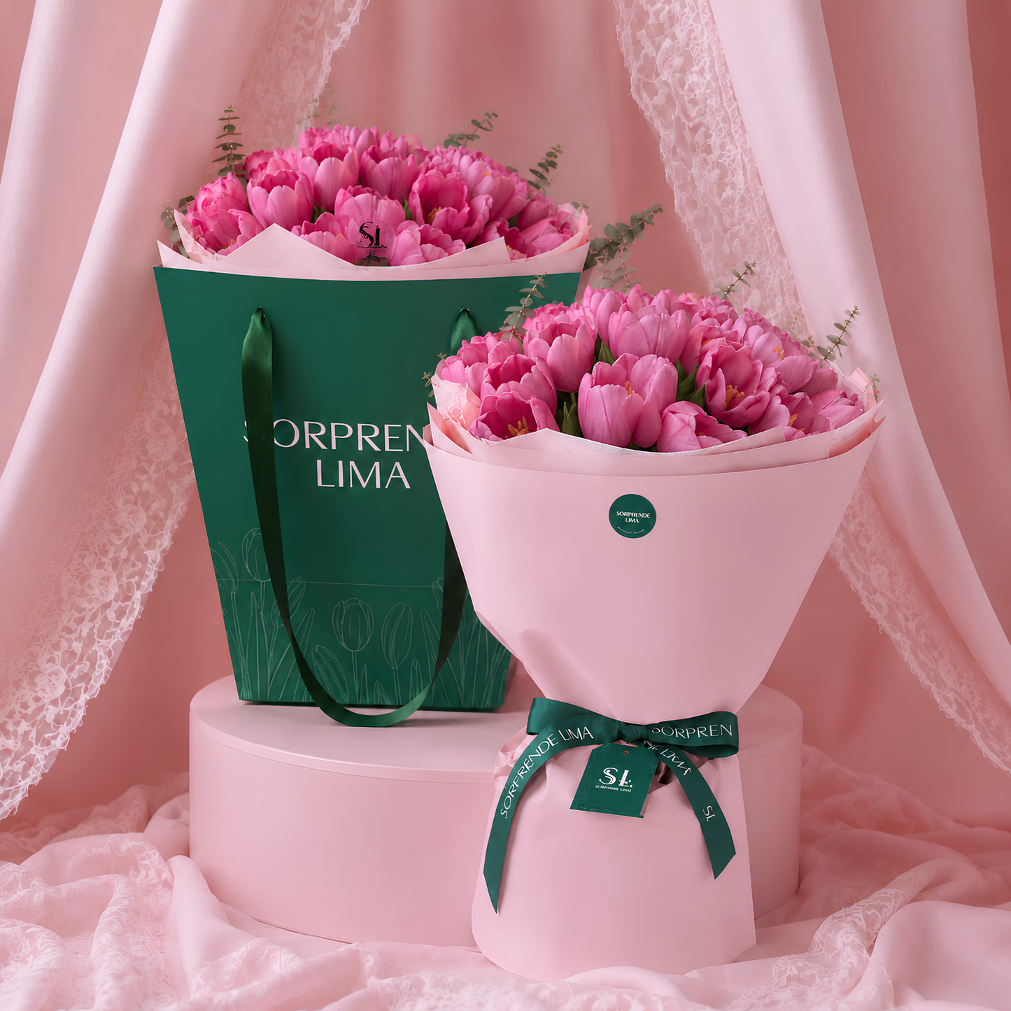 Ramo Encanto de Tulipanes