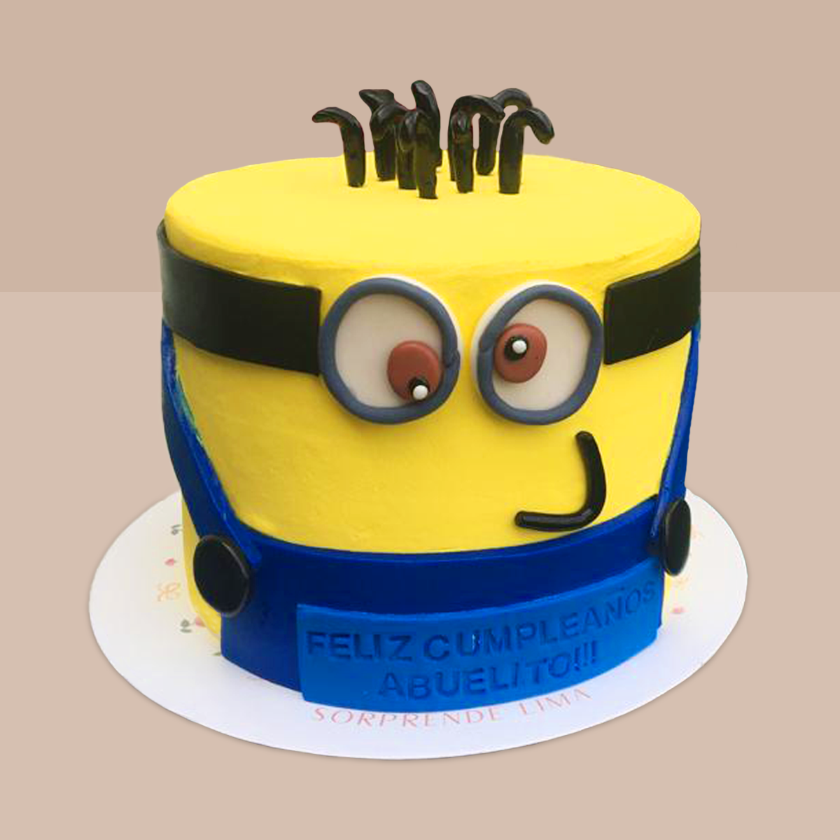 Load image into Gallery viewer, Minion Cake
