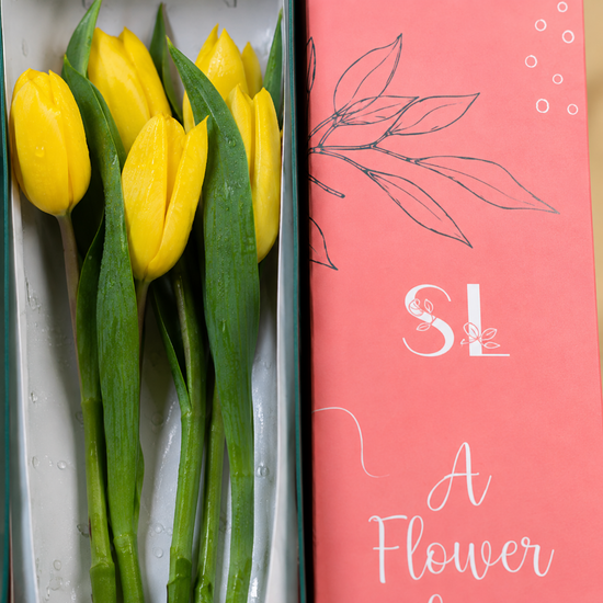 Caja Flores Amarillas Primavera – 3 Tulipanes