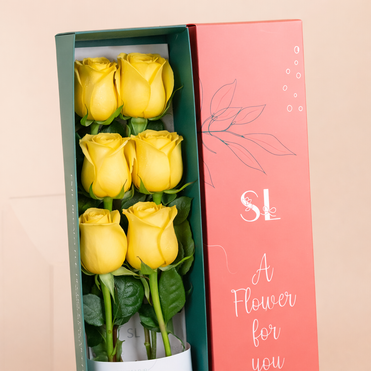 CAJA 6 ROSAS AMARILLAS