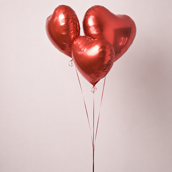 GLOBOS BOUQUET 3 CORAZONES ROJOS