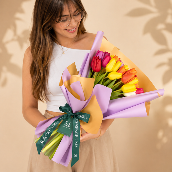 RAMO 50 TULIPANES