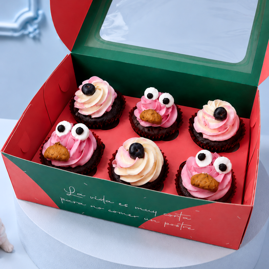 CUPCAKES COME GALLETAS ROSA