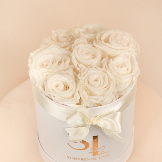 MINI BOX ROSAS PRESERVADAS BLANCO BRILLANTE
