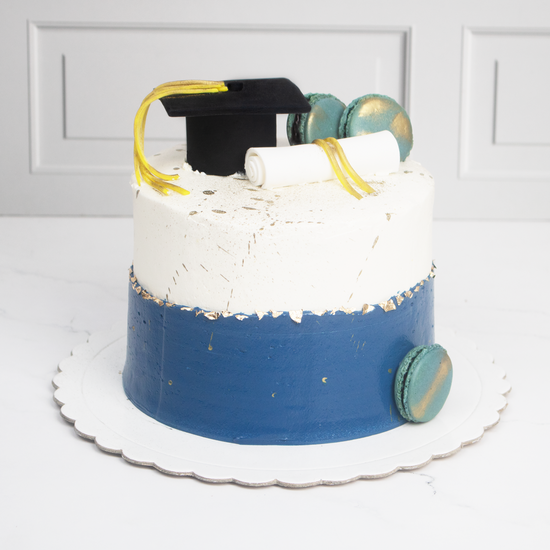Cargar imagen en el visor de la galería, Torta de Graduación azul con macarrons
