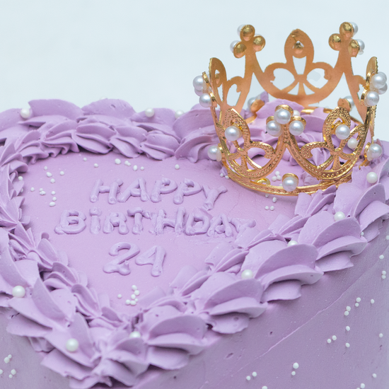 Torta Reina con corona