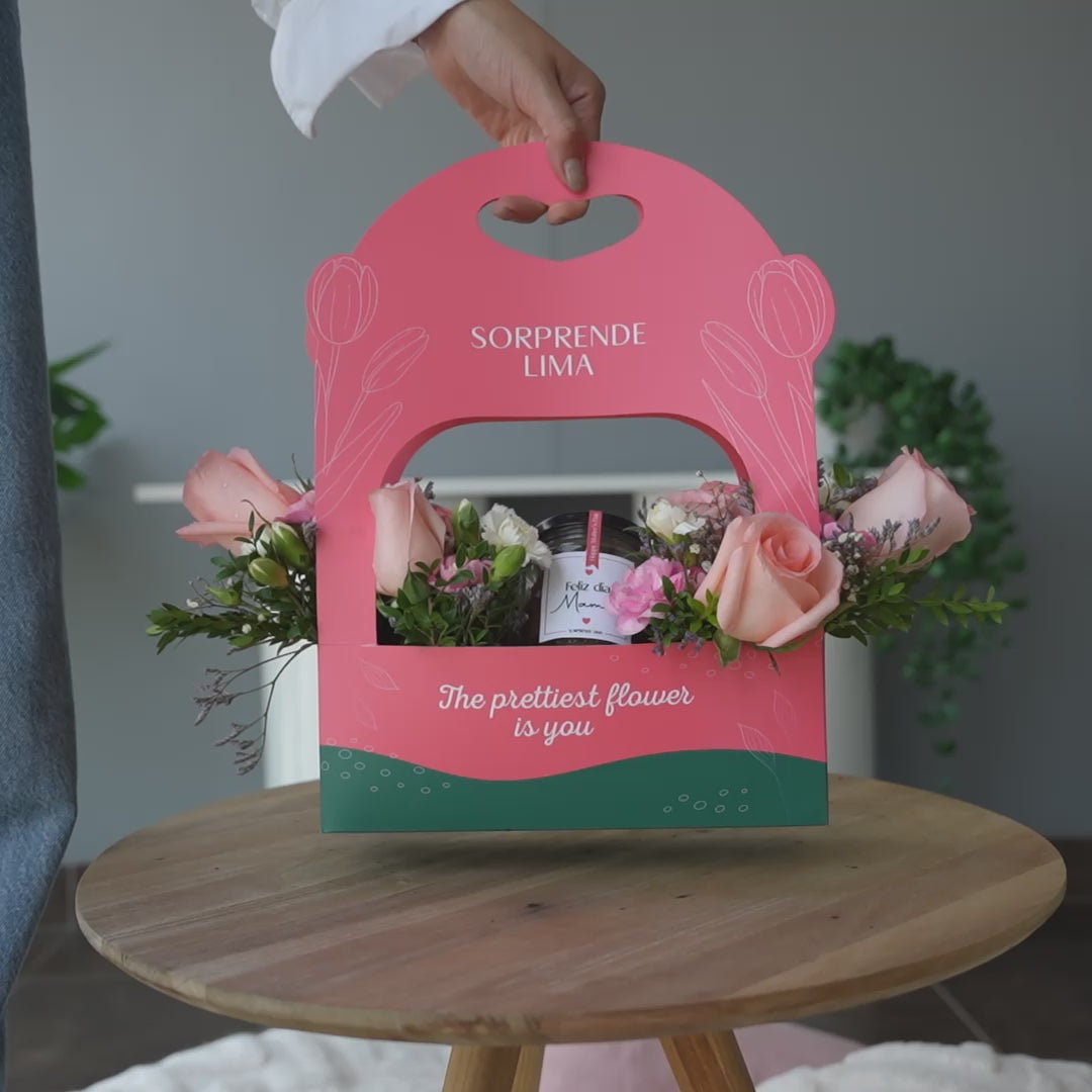 CANASTA FLORES Y BROWNIES