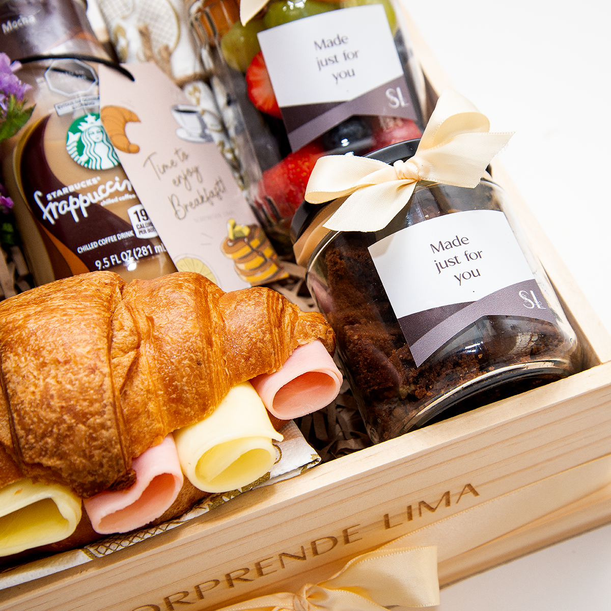 desayunos sorpresa personalizado a domicilio. regalo de cumpleaños, regalo de aniversario. envío de desayunos sorpresa. regalos sorpresa personalizados. envio de regalos para el mismo dia. envío de desayunos sorpresa todo lima y callao. regalo de cumpleaños personalizado, caja de regalo sorpresa. sorprende lima, tienda de regalos