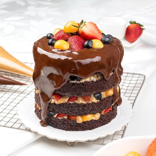 Load image into Gallery viewer, Frutos Cake
