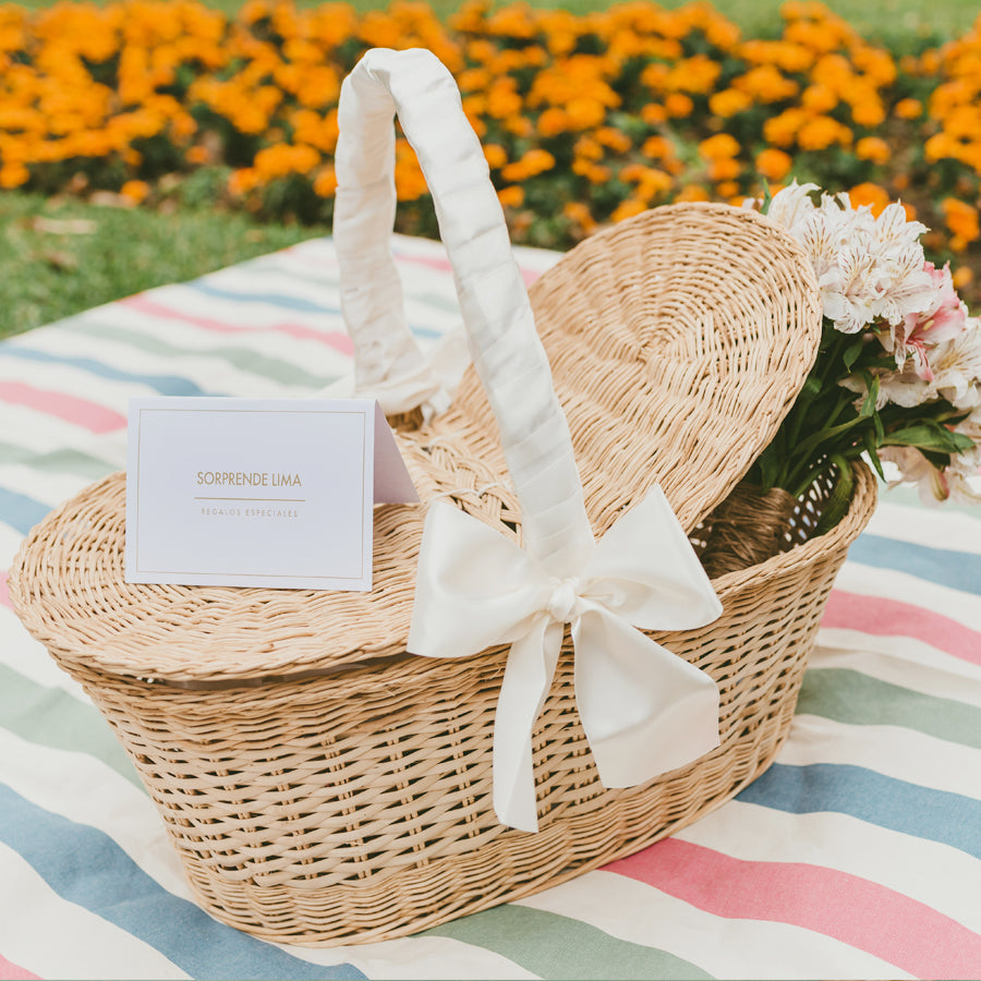desayunos sorpresa personalizado a domicilio. regalo de cumpleaños, regalo de aniversario. envío de desayunos sorpresa. regalos sorpresa personalizados. envio de regalos para el mismo dia. envío de desayunos sorpresa todo lima y callao. regalo de cumpleaños personalizado, caja de regalo sorpresa. sorprende lima, tienda de regalos, picnic, envio de picnic, canasta de picnic, regalo sorpresa perfecto.