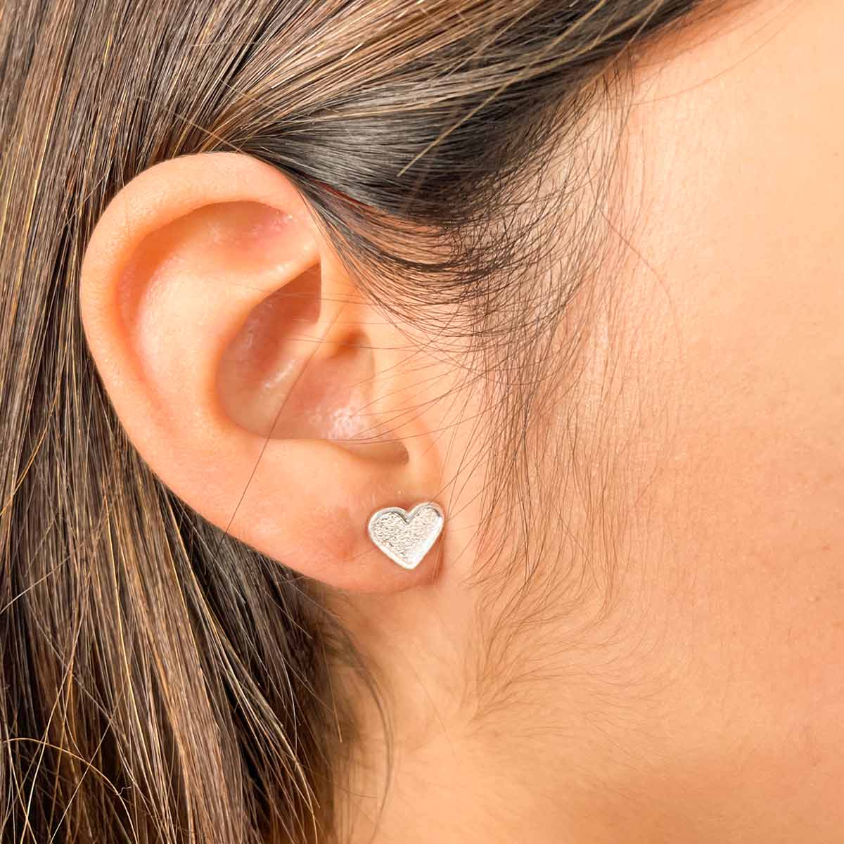Aretes Corazon Plano